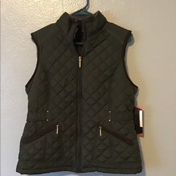 Weatherproof Jackets & Blazers - - Weatherproof Faux Fur Lined Quilted Vest. NWT